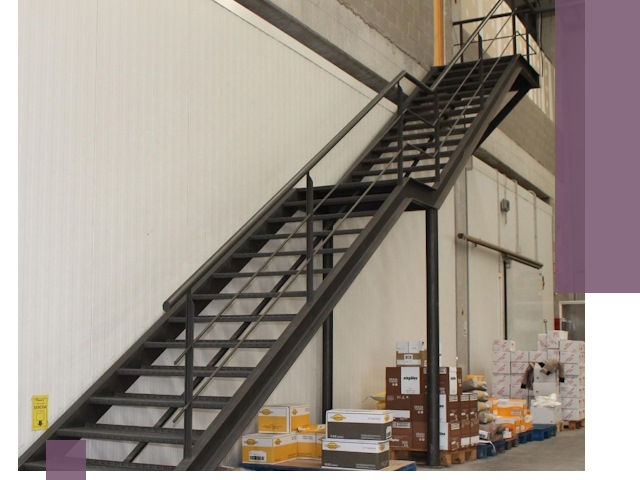 Лестницы для производства в Ивантеевке — изготовление и монтаж