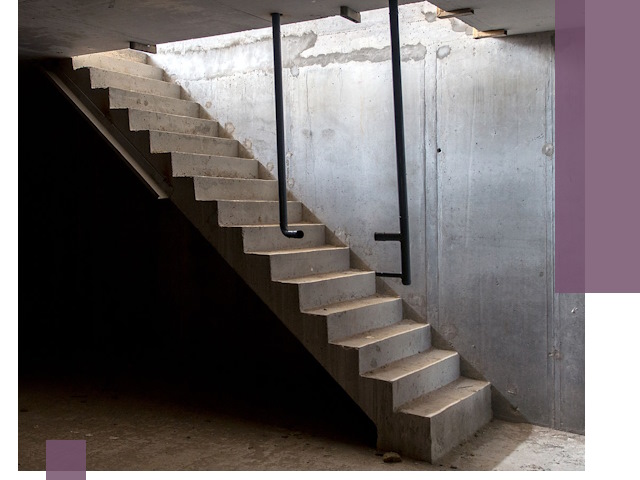 Изготовление и монтаж лестниц в подвале в Ивантеевке