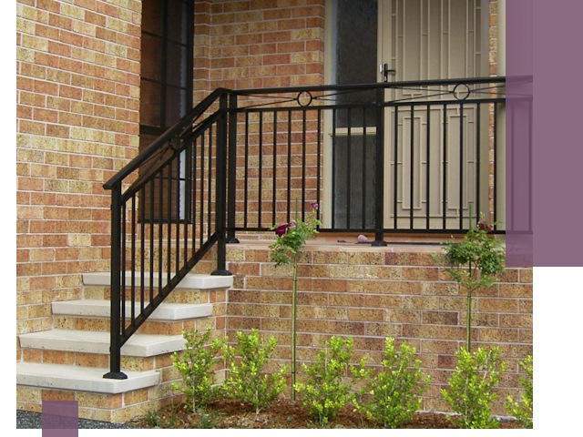 Уличные перила из металла под ключ в Ивантеевке