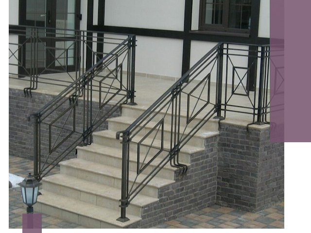 Перила для крыльца в Ивантеевке — монтаж, изготовление и установка