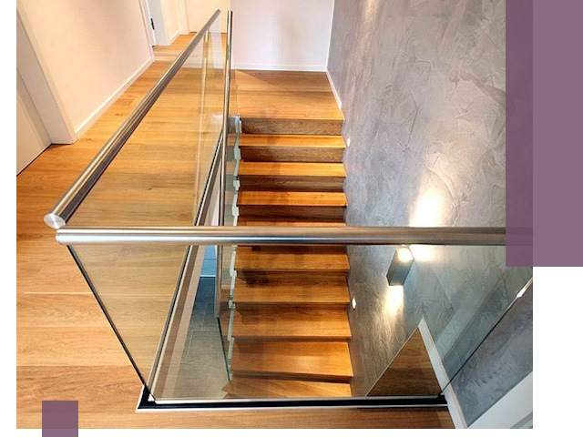 Перила для лестницы в доме — изготовление и монтаж в Ивантеевке