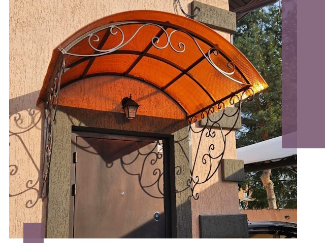 Демонтаж козырьков в Ивантеевке быстро и безопасно