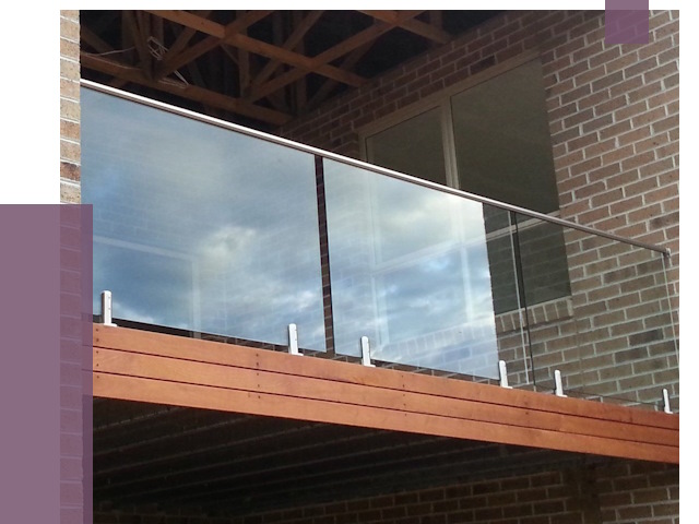 Стеклянные парапеты на крыше и террасе в Ивантеевке от 11573 руб. | ПРОЛЁТ-Внт